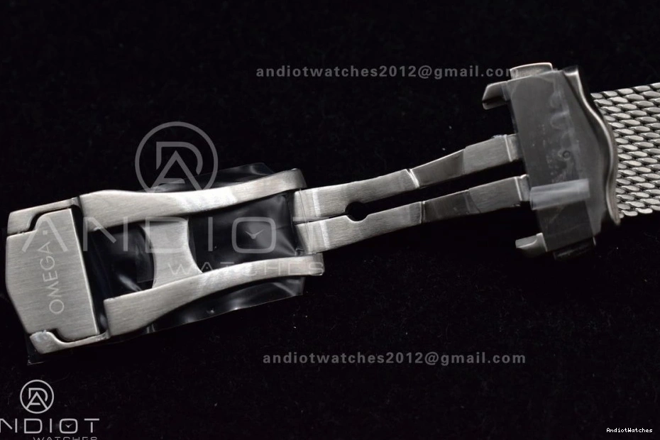 on Mesh DailyWear A Bond Bracelet 60th 1065 Edition 300M Best VSF anniversary 42mm Seamaster James 0416